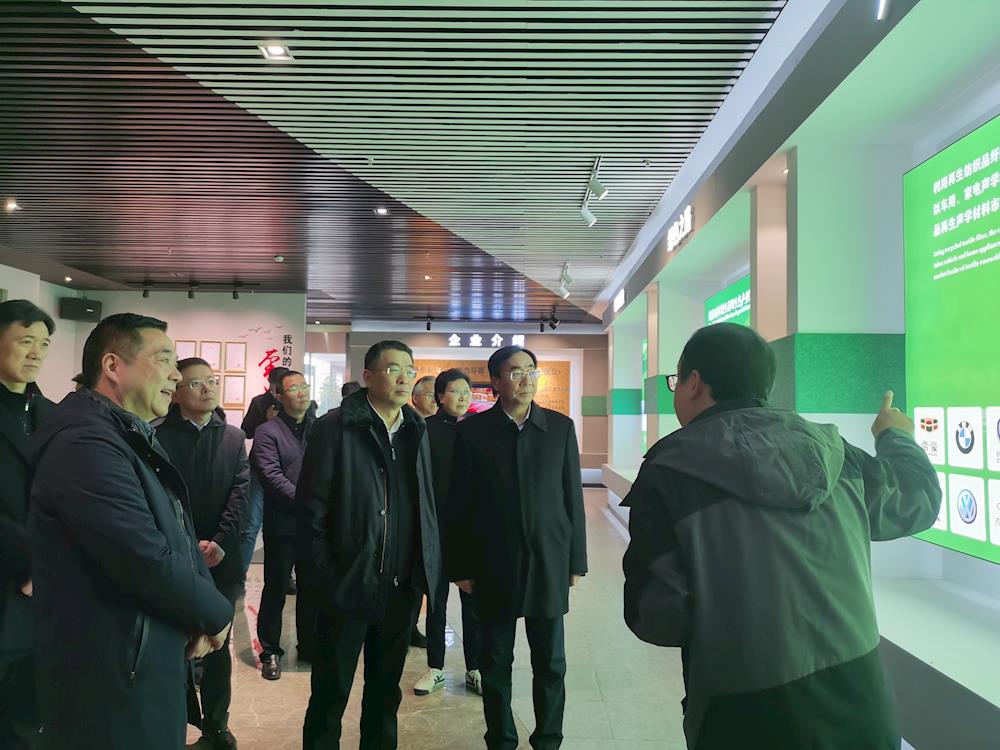 省政协副主席陈擎苍带队到临平开展“大走访大调研大服务大解题”活动